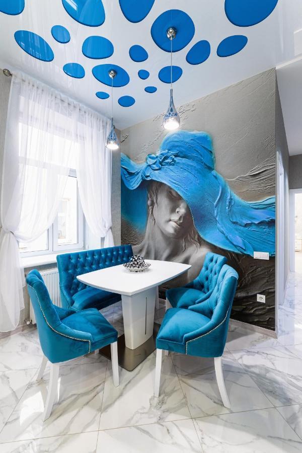 לבוב Rynok Square City Center Two Bedroom Apartment! מראה חיצוני תמונה