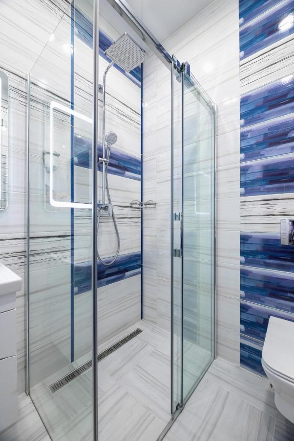לבוב Rynok Square City Center Two Bedroom Apartment! מראה חיצוני תמונה