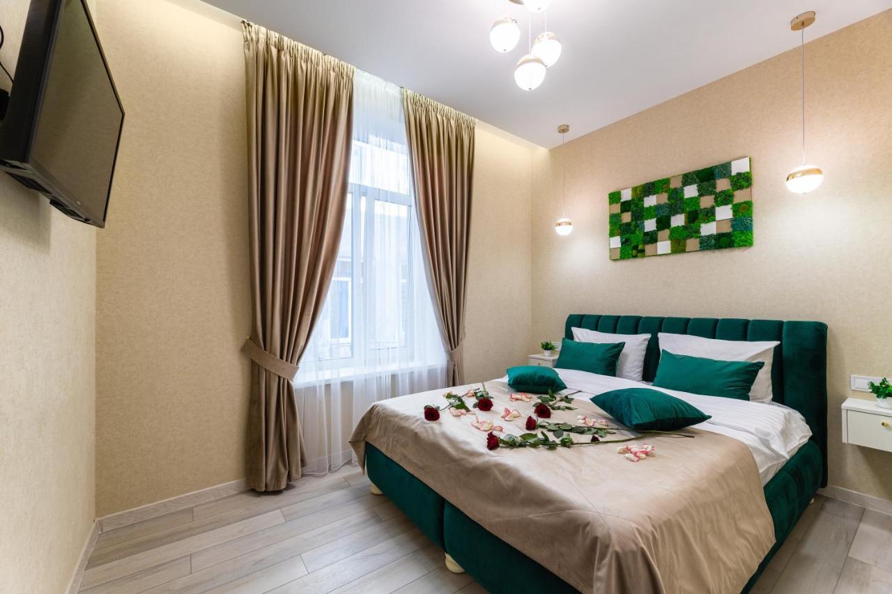 לבוב Rynok Square City Center Two Bedroom Apartment! מראה חיצוני תמונה