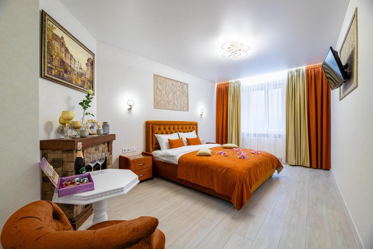 לבוב Rynok Square City Center Two Bedroom Apartment! מראה חיצוני תמונה