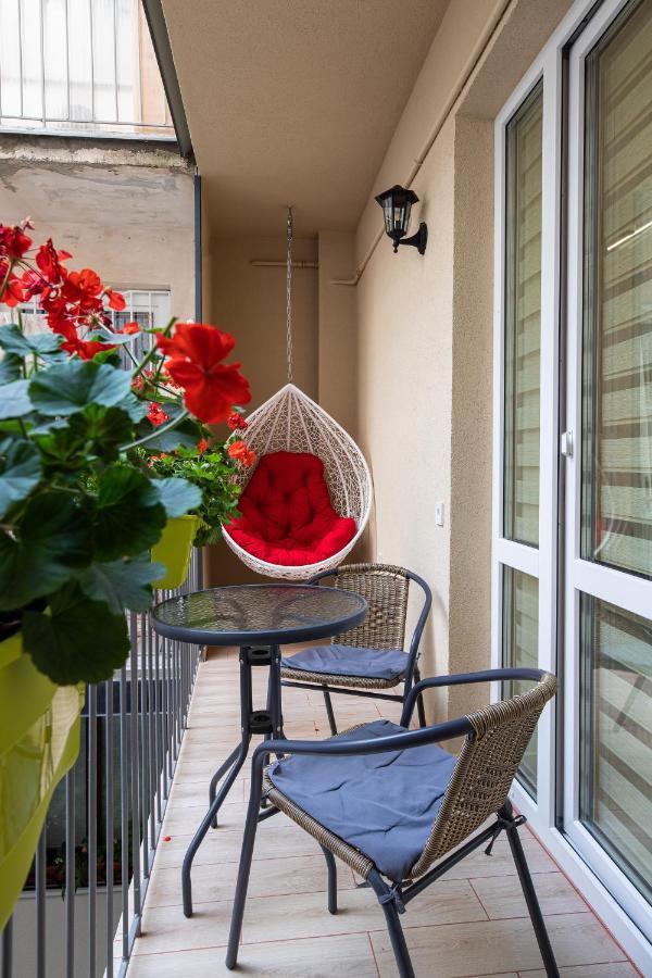 לבוב Rynok Square City Center Two Bedroom Apartment! מראה חיצוני תמונה