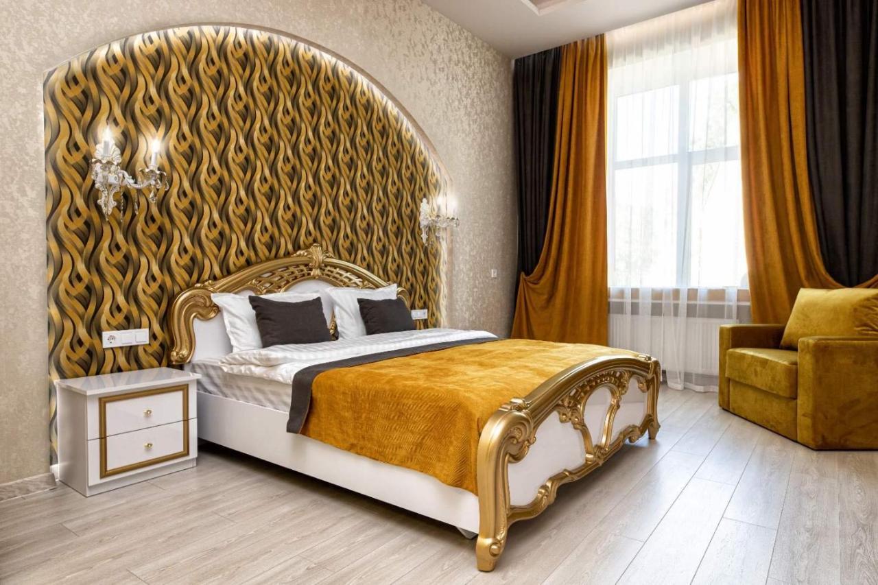 לבוב Rynok Square City Center Two Bedroom Apartment! מראה חיצוני תמונה